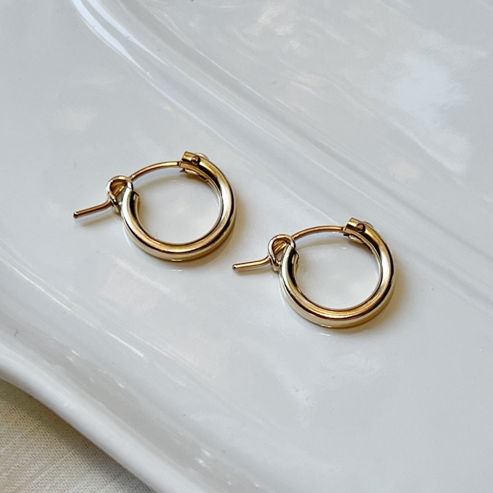 Women's 14K gold-filled thick hoop earrings 13mm - Picture 2 of 2